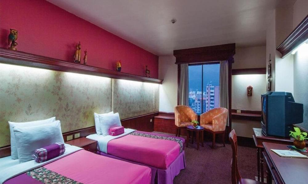 Baan Din Ki Hotel Chiang Mai Buitenkant foto
