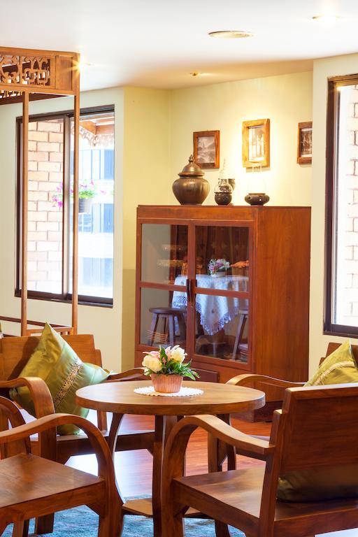 Baan Din Ki Hotel Chiang Mai Buitenkant foto