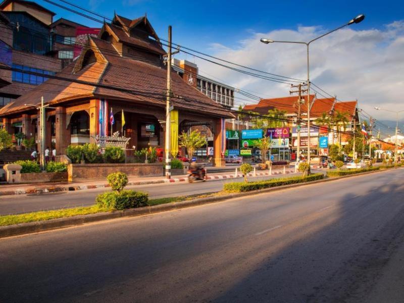 Baan Din Ki Hotel Chiang Mai Buitenkant foto
